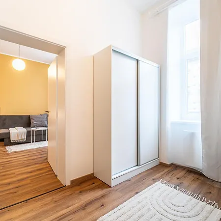 Design Apartments Luzanky Брно Экстерьер фото